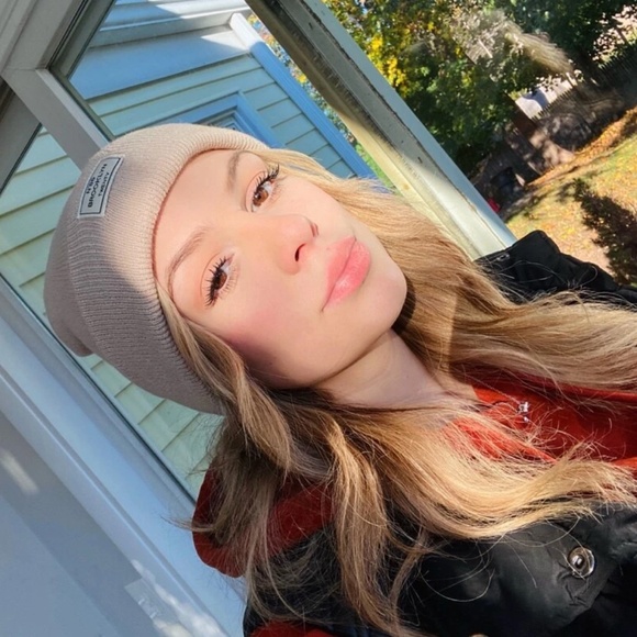 Black Knit Beanie Hat California Tag - Picture 6 of 7